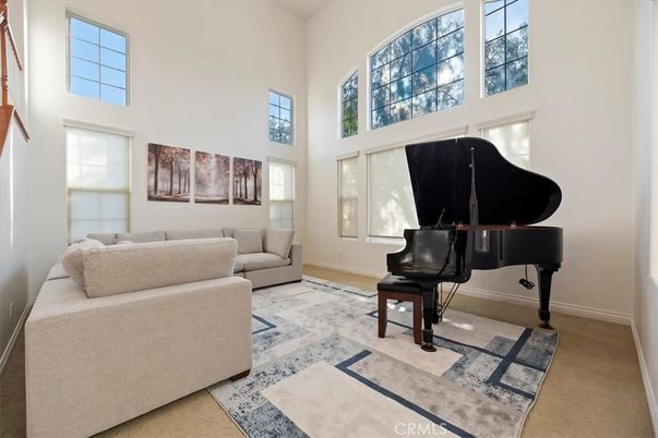 Interior, Living room, Piano