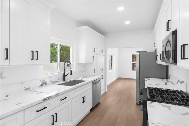 Interior, Kitchen, Recessed Lighting, Wood Texture Flooring