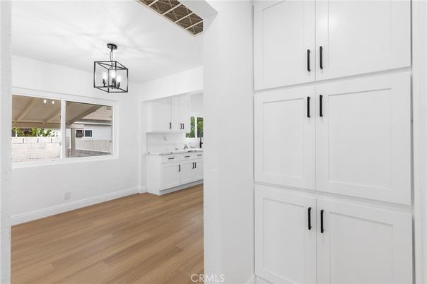Interior, Kitchen, Pendant Lights, Wood Texture Flooring