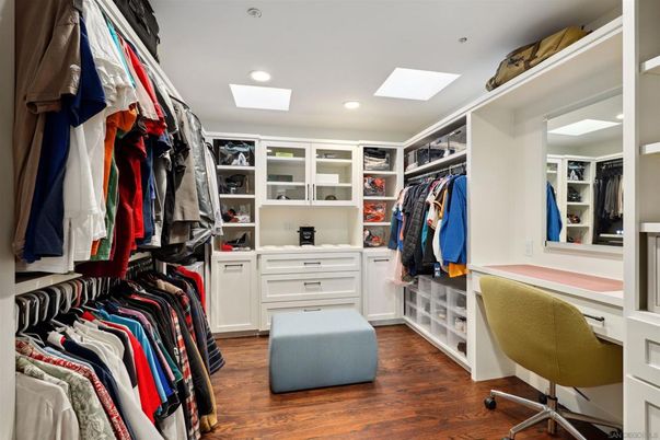 Interior, Recessed Lighting, Walk-in Closets, Wood Texture Flooring