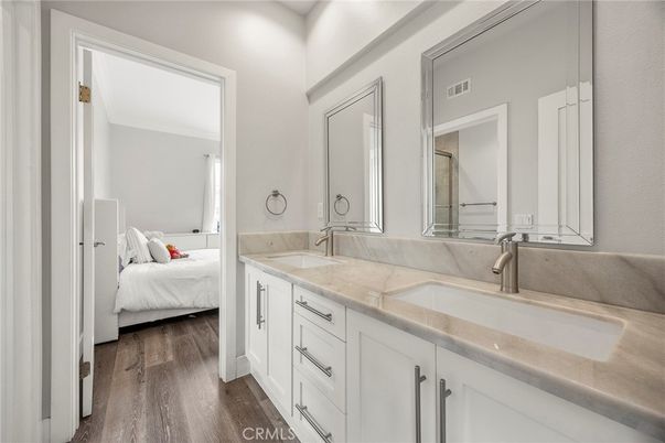 Bathroom, Bedroom, Dual Sink Vanities, Interior, Wood Texture Flooring