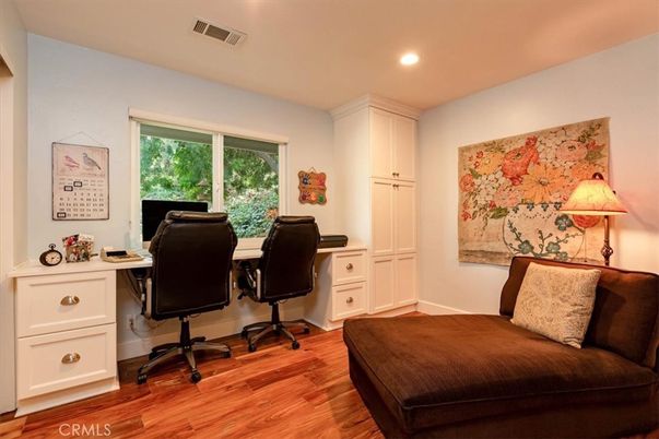 Home Office, Interior, Recessed Lighting, Wood Texture Flooring