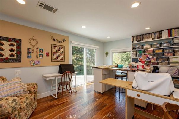 Home Office, Interior, Recessed Lighting, Wood Texture Flooring