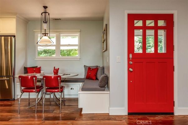 Dining room, Interior, Kitchen, Pendant Lights, Stainless Steel Appliances, Wood Texture Flooring
