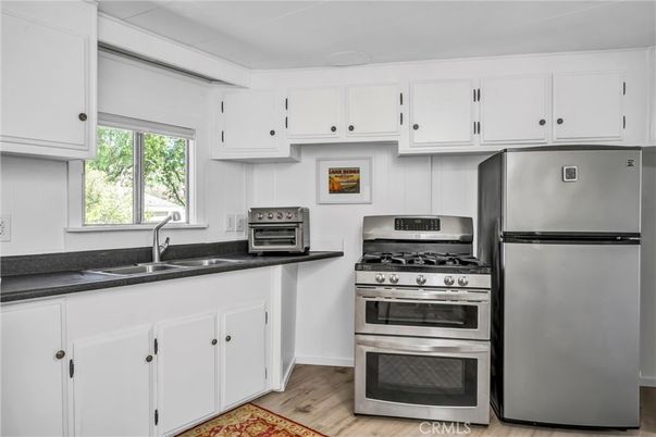 Interior, Kitchen, Stainless Steel Appliances, Wood Texture Flooring