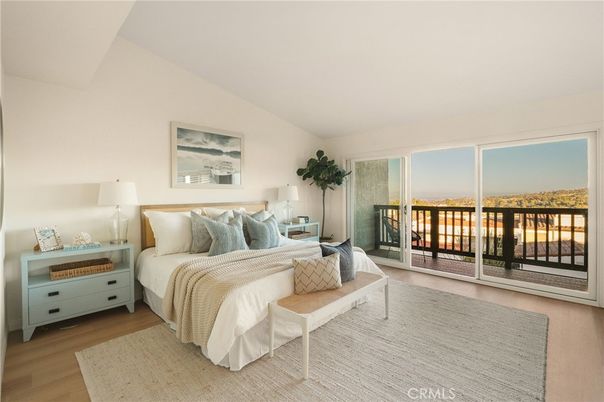 Bedroom, Interior, Water, Wood Texture Flooring