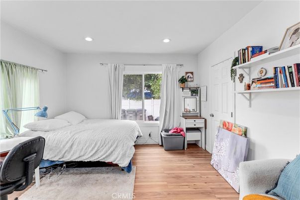 Bedroom, Home Office, Interior, Recessed Lighting, Wood Texture Flooring