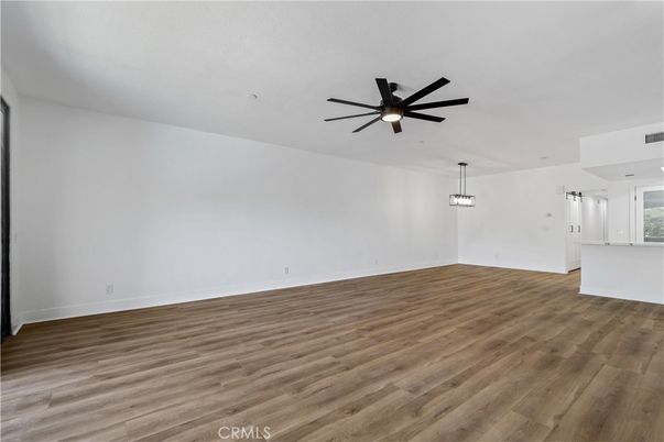 Empty room, Interior, Pendant Lights, Wood Texture Flooring
