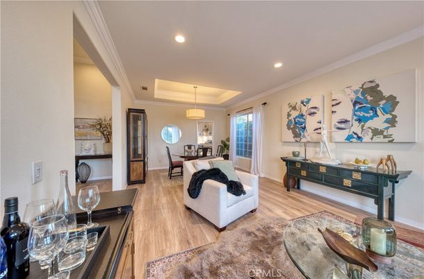 Dining room, Interior, Living room, Pendant Lights, Recessed Lighting, Wood Texture Flooring