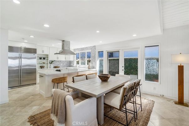 Dining room, Interior, Kitchen, Recessed Lighting, Stainless Steel Appliances