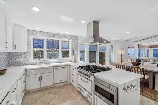 Dining room, Interior, Kitchen, Living room, Recessed Lighting, Stainless Steel Appliances