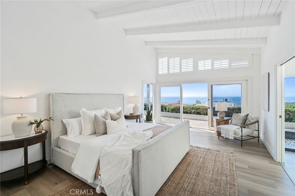 Bedroom, Interior, Water, Wood Texture Flooring