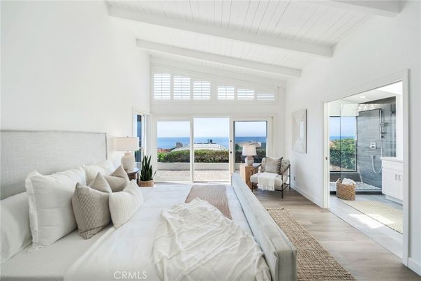 Bedroom, Interior, Water, Wood Texture Flooring