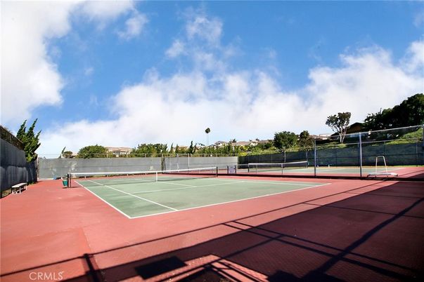 Exterior, Tennis Courts