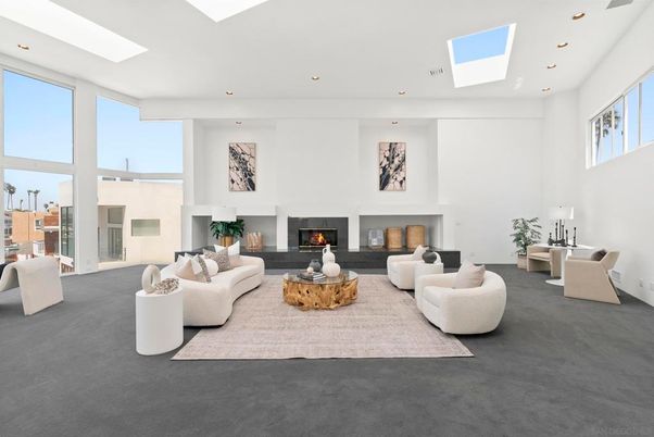 Fireplace, Interior, Living room, Recessed Lighting