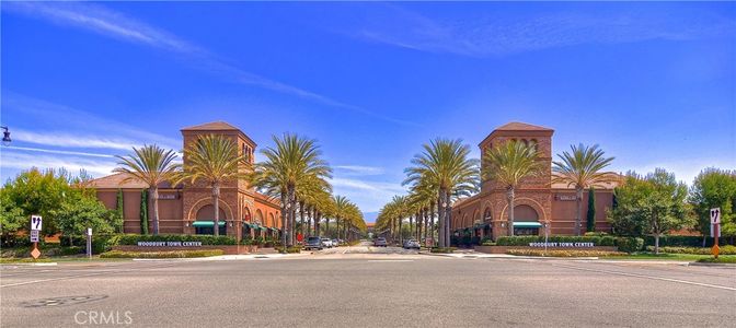 Exterior, Facade, None