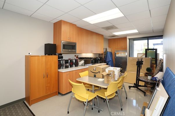 Dining room, Interior, Kitchen, Recessed Lighting