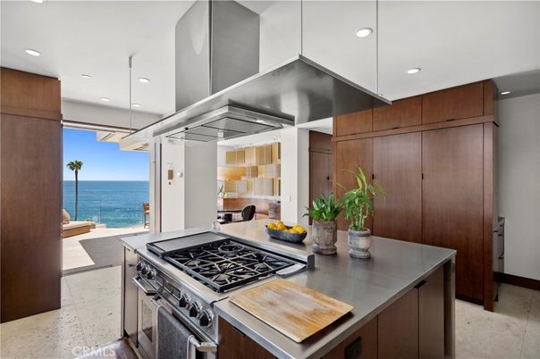 Interior, Kitchen, Pendant Lights, Recessed Lighting, Stainless Steel Appliances, Water