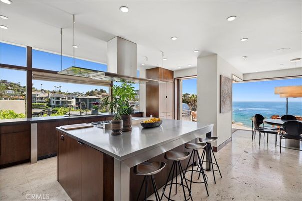 Dining room, Interior, Kitchen, Pendant Lights, Recessed Lighting, Stainless Steel Appliances, Water