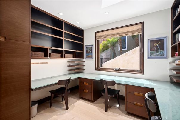 Home Office, Interior, Recessed Lighting, Wood Texture Flooring