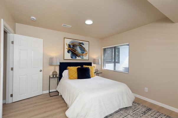 Bedroom, Interior, Recessed Lighting, Wood Texture Flooring