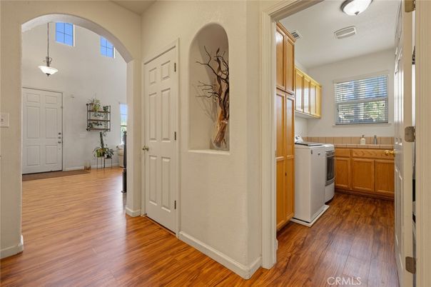 Interior, Pendant Lights, Washer, Wood Texture Flooring