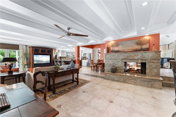 Fireplace, Interior, Living room, Recessed Lighting