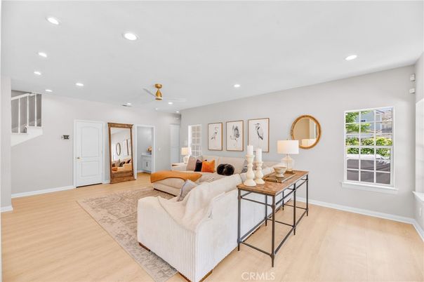 Interior, Living room, Recessed Lighting, Wood Texture Flooring