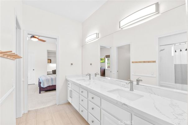 Bathroom, Dual Sink Vanities, Interior, Wood Texture Flooring