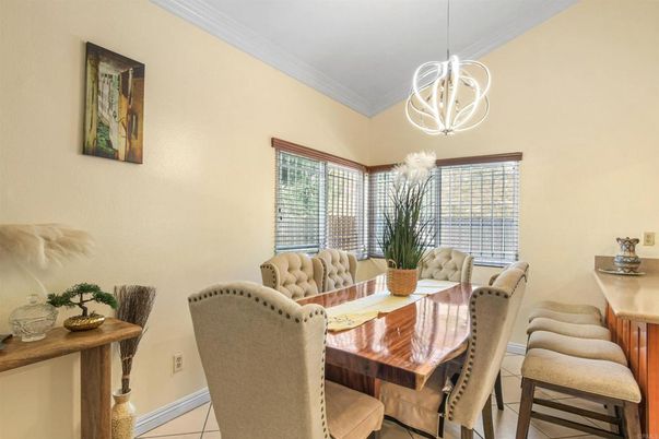 Dining room, Interior, Pendant Lights