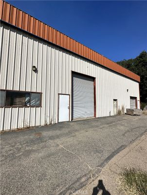 Detached Garage, Exterior