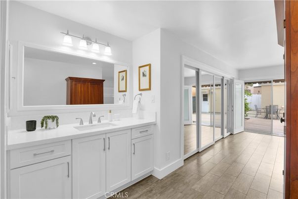 Bathroom, Interior, Wood Texture Flooring