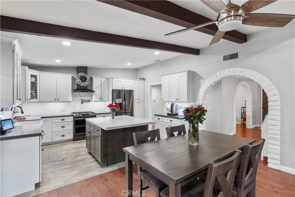 Dining room, Interior, Kitchen, Recessed Lighting, Stainless Steel Appliances, Wooden Beams, Wood Texture Flooring