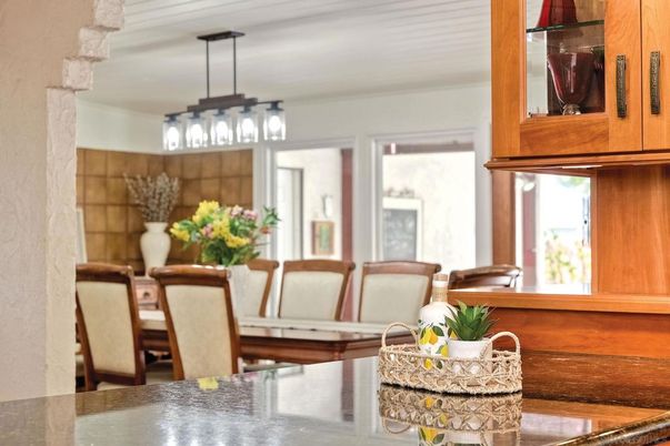 Dining room, Interior