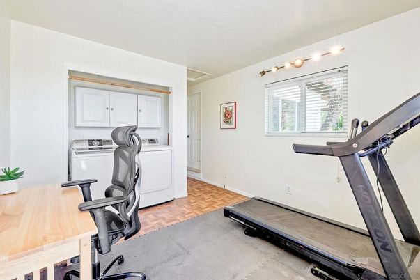 Fitness Equipment, Home Office, Interior, Wood Texture Flooring