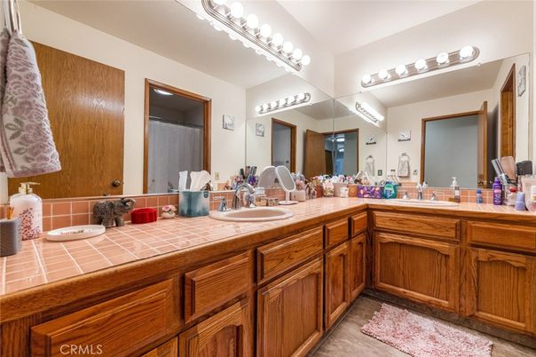 Bathroom, Dual Sink Vanities, Interior, Tile Countertops