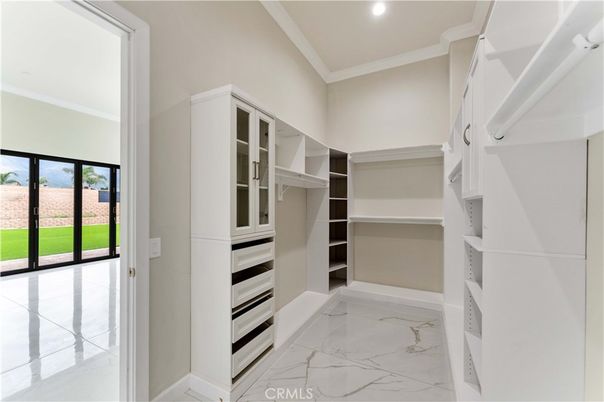 Interior, Marble, Recessed Lighting, Walk-in Closets