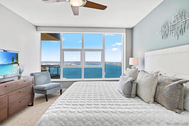Bedroom, Interior, Water