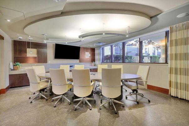 Dining room, Interior, Recessed Lighting