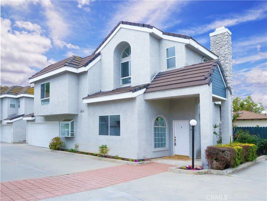 Attached, Exterior, Facade, Solar Panels, Mediterranean