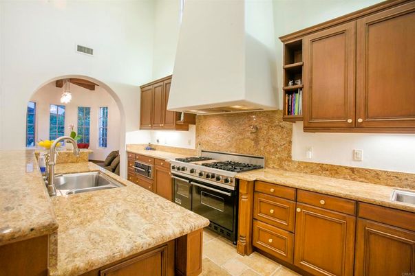 Interior, Kitchen, Pendant Lights, Stainless Steel Appliances