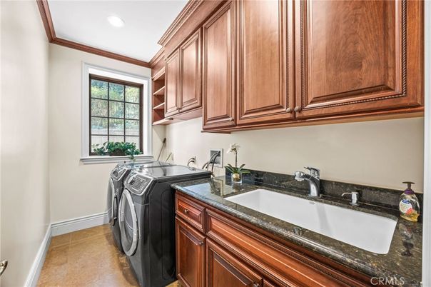 Interior, Recessed Lighting, Washer