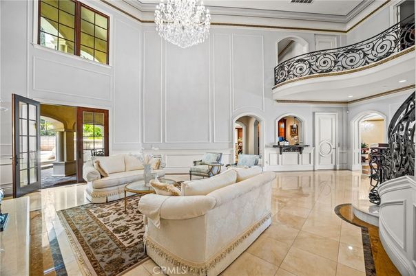 Chandelier, Interior, Living room, Recessed Lighting