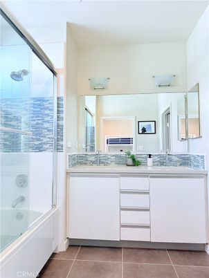 Bathroom, Dual Sink Vanities, Glass Shower, Interior