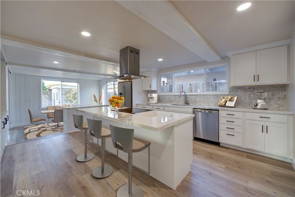 Dining room, Interior, Kitchen, Recessed Lighting, Stainless Steel Appliances, Wood Texture Flooring
