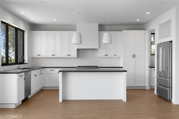 Interior, Kitchen, Pendant Lights, Recessed Lighting, Wood Texture Flooring