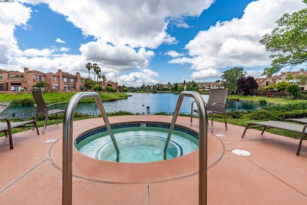 Exterior, Pool, Water