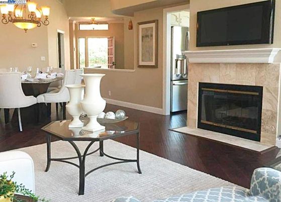 Chandelier, Dining room, Fireplace, Interior, Pendant Lights, Wood Texture Flooring