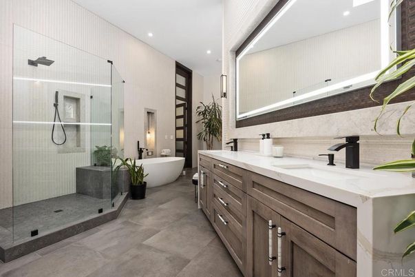Bathroom, Dual Sink Vanities, Free Standing Baths, Glass Shower, Interior, Recessed Lighting
