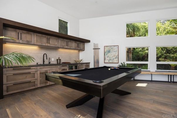 Billiard Table, Game Room, Interior, Wood Texture Flooring